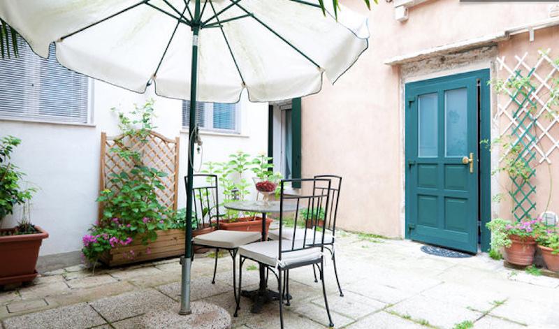 Gaffaro Elegant apt with private patio!  - main image